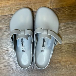 Boston Birkenstocks size 43 tried on once